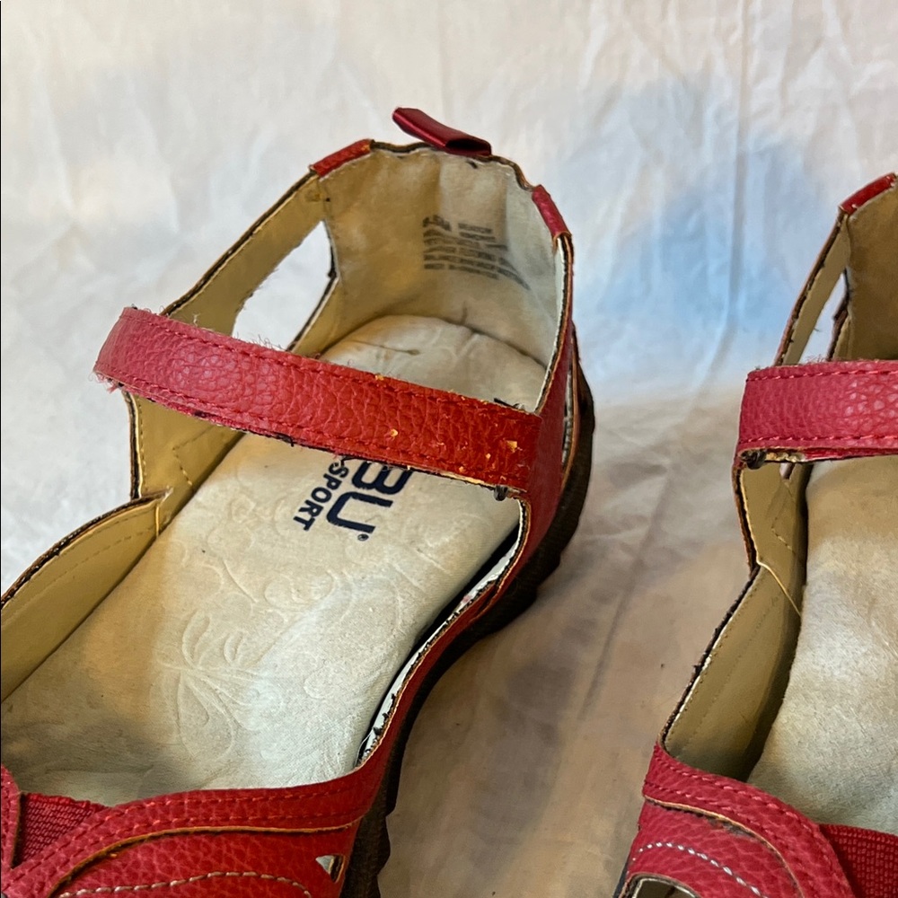 JBU Sport Red and Black Women's Athletic Sandals size 8.5M - Picture 6 of 11